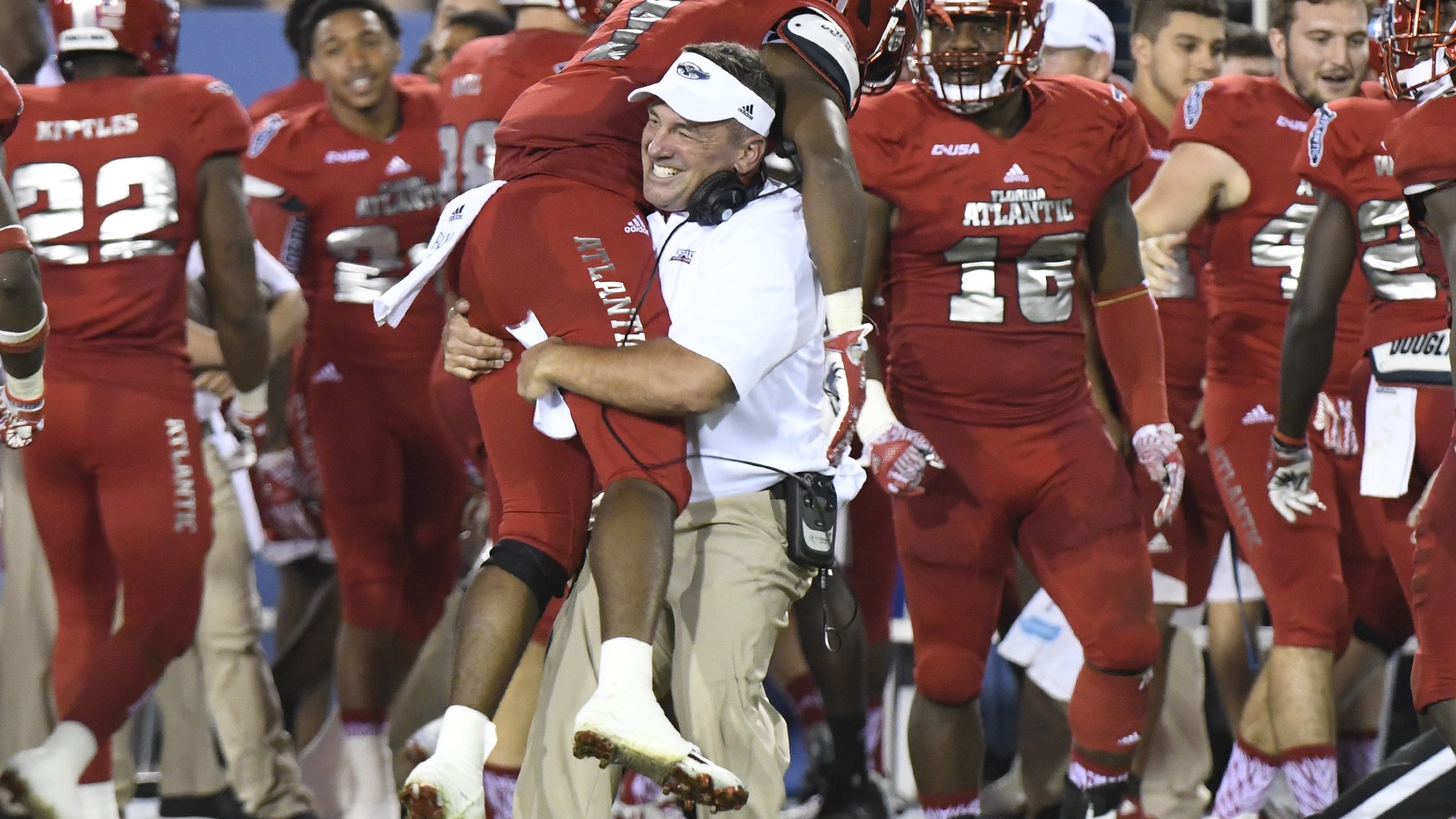 通过该系统 通过该系统