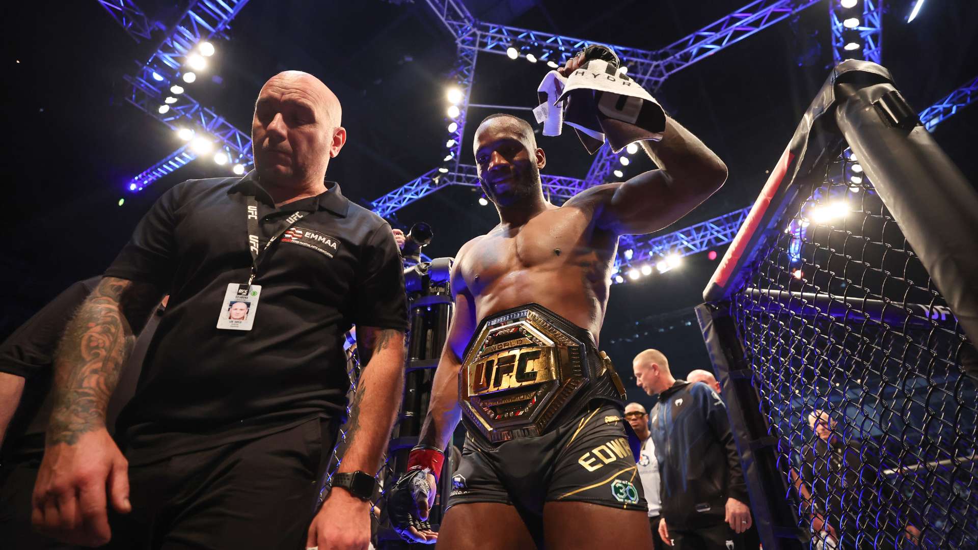 并展望未来 并展望未来